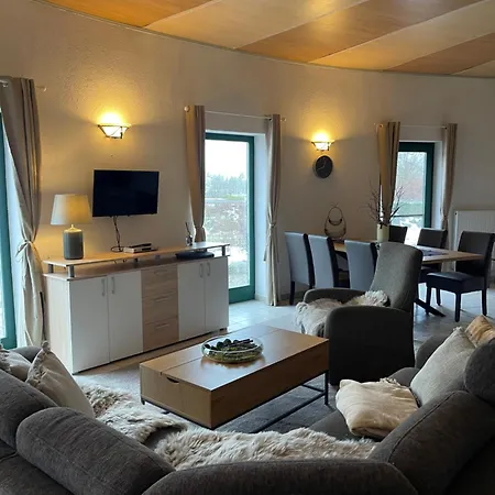 Grosses Familienapartment Mitten In Der * Neu Gaarz