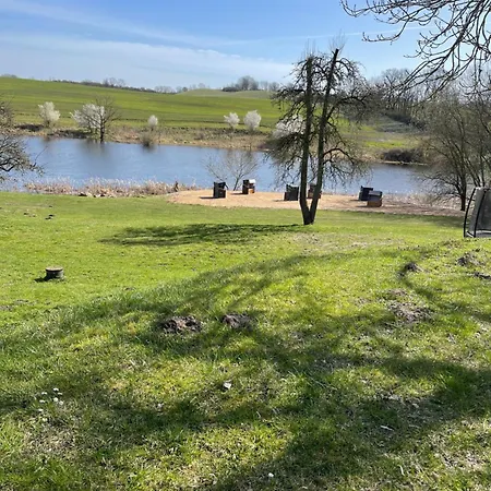 Grosses Familienapartment Mitten In Der * Neu Gaarz